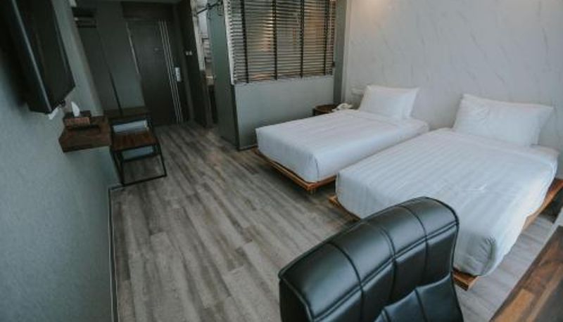 Camera - Bangkok City Link Hotel