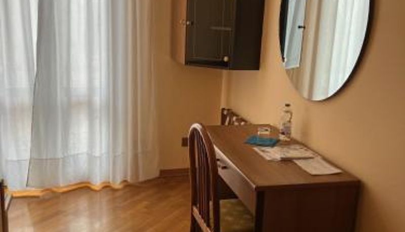 Pokój - Hotel Saini with Air conditioning