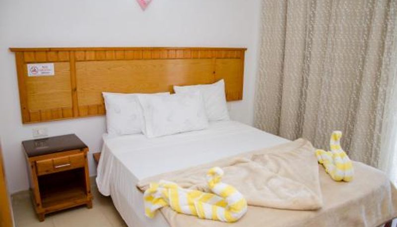 Info - New Yalla Hotel