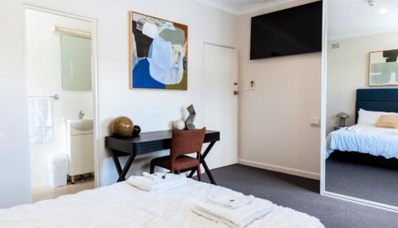 Info - Figtree Hotel Wollongong
