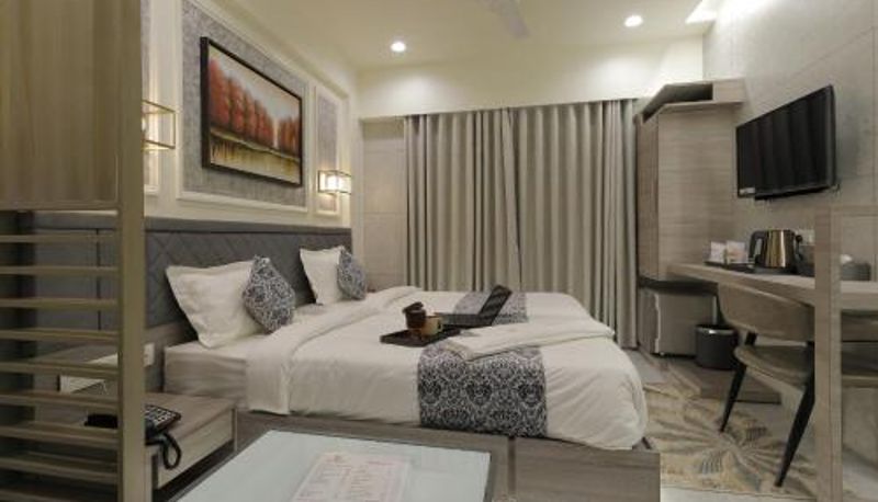 Kamer - Hotel Elysian Residency