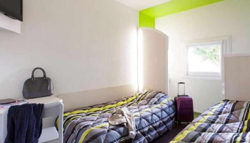 Quarto - UNISOTEL ex hotelF1 Saint Brieuc