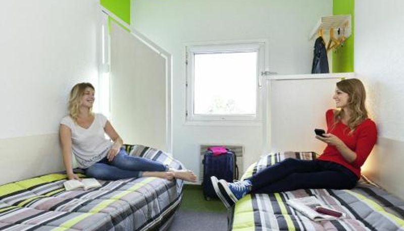 Quarto - UNISOTEL ex hotelF1 Saint Brieuc