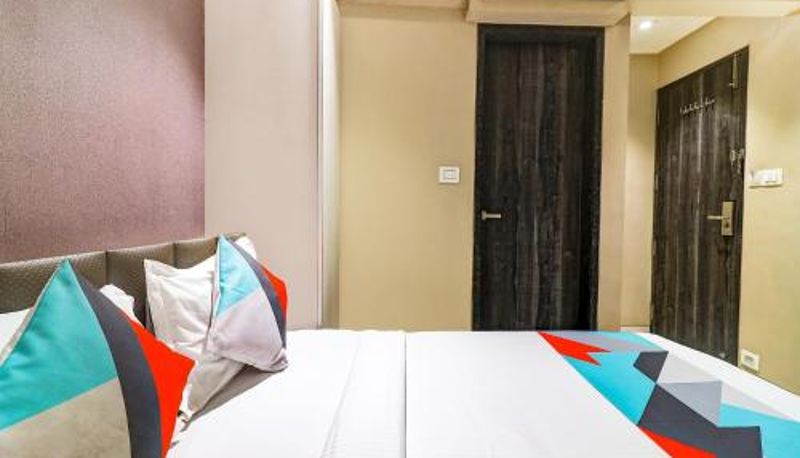 Room - FabHotel Grand Heritage - Nr BKC