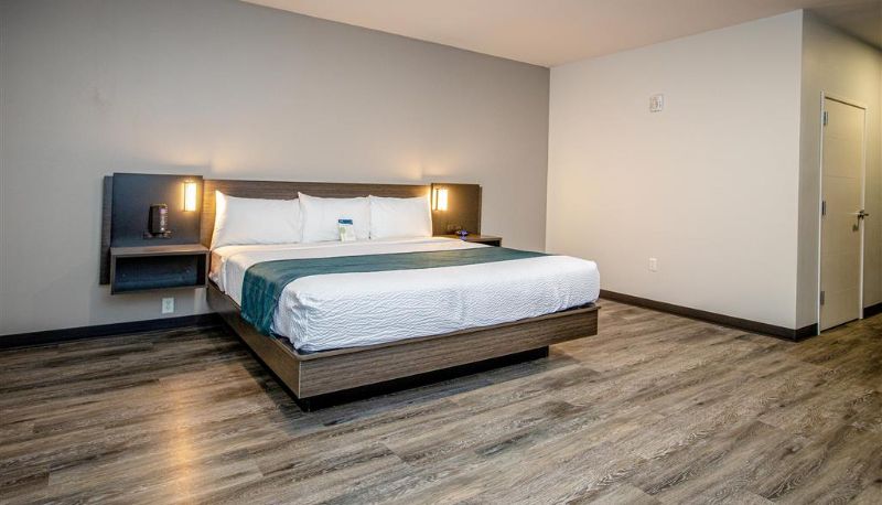 Zimmer - NE Motel 6 North Platte