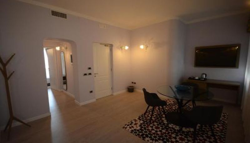 Info - Les 7 Suites Erica