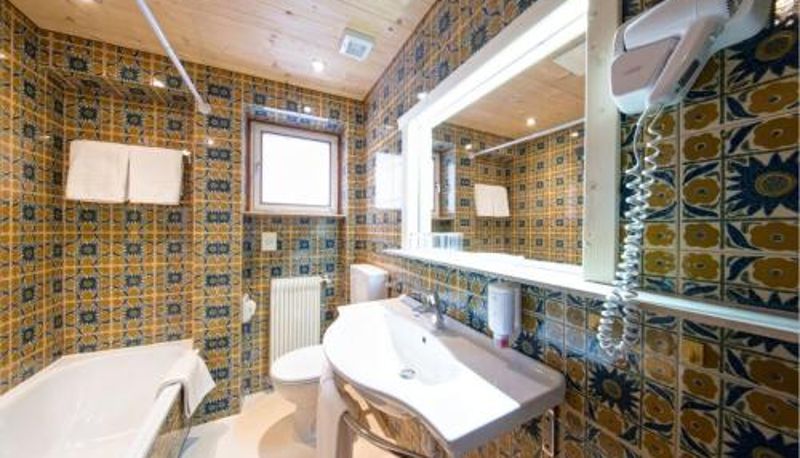 Badezimmer - Solaia Hotel & Guesthouse