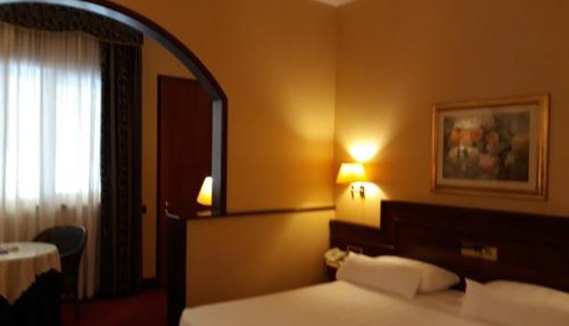 Room - Hotel Motel Luna