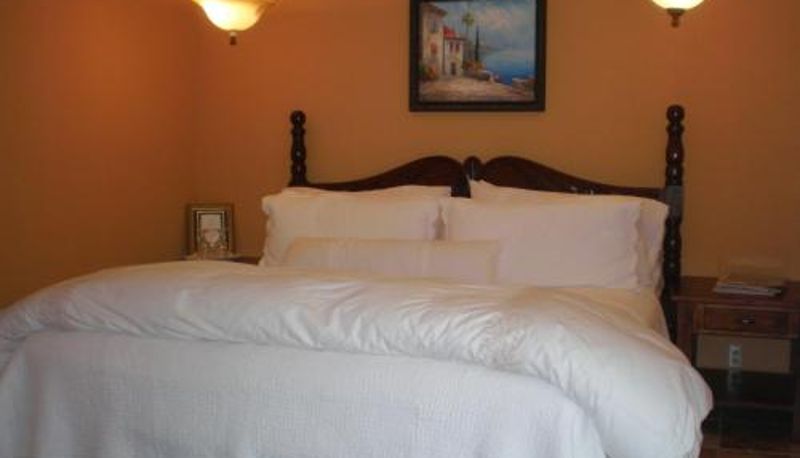 Info - Spanish Villa Inn