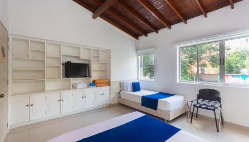 Tripla - Hotel Suite del Parque
