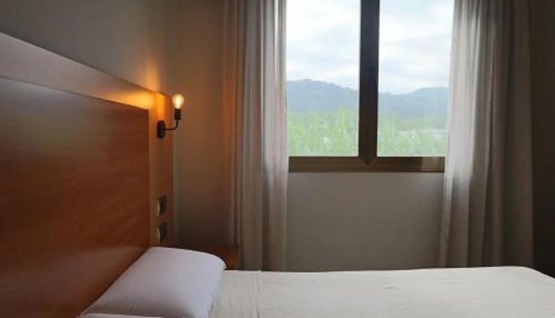Habitación estándar - Hotel Sant Celoni