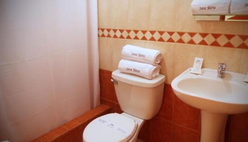 Dreibettzimmer - Santa Marta Hotel
