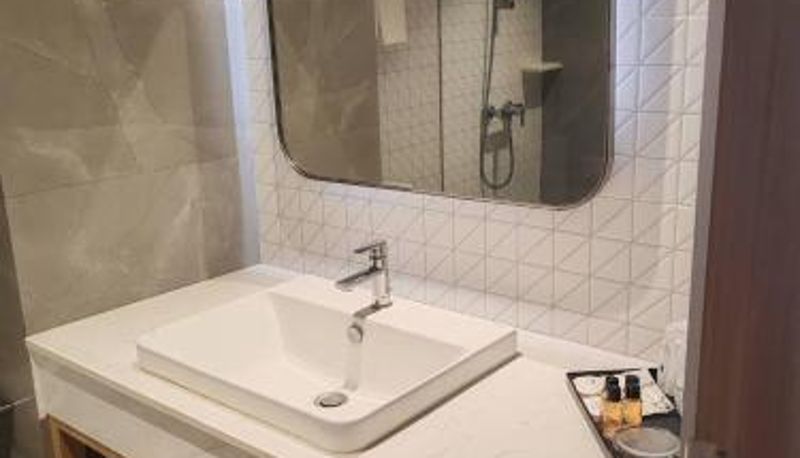 Bathroom - Sandy Spring Hotel