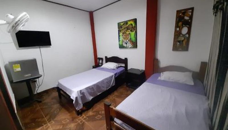 Standard room - Hostal Selvatrip