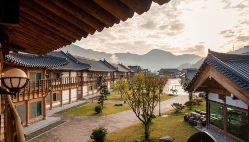 Extérieur de l'hôtel - Jeonju Wangyijimil Hanok Hotel