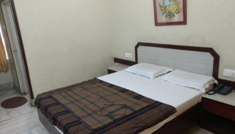 Info - Modern Hotel