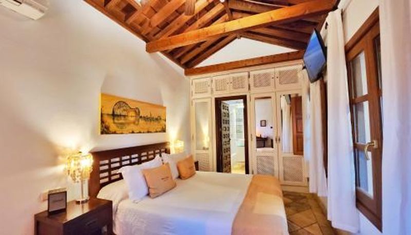 Info - Entre Dos Aguas Hotel Boutique