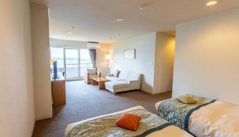 Zimmer - Wisterian Life Club Toba