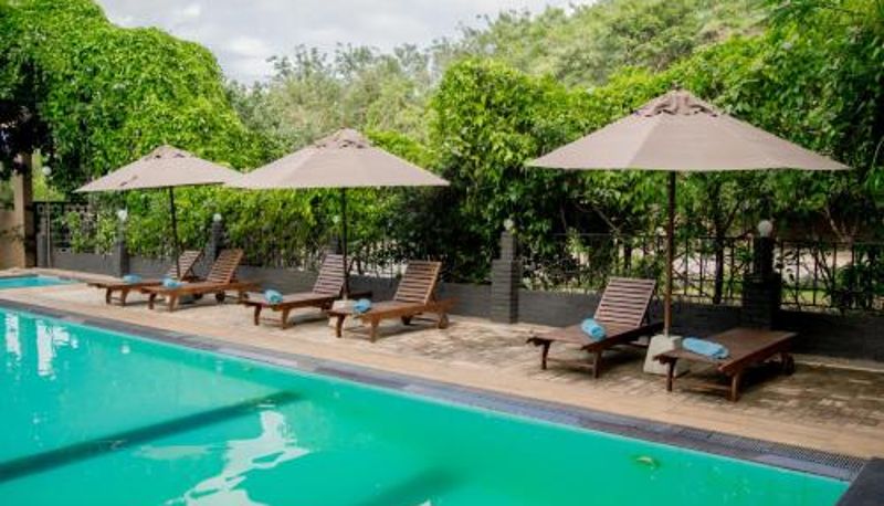 Info - Lavendish Country Resort