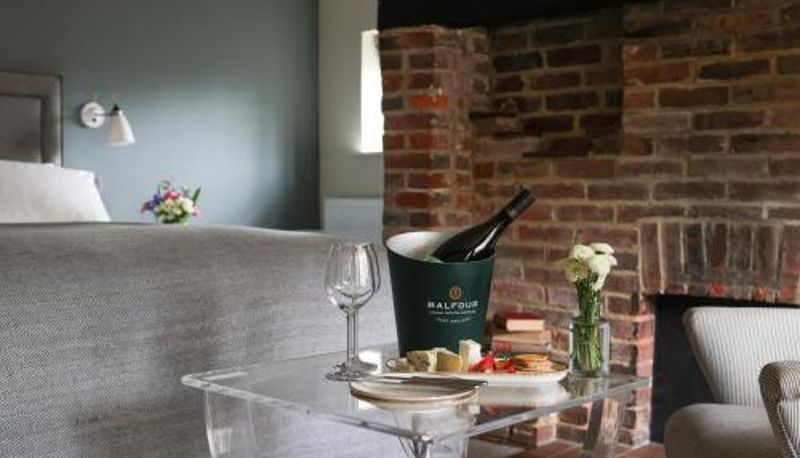 Zimmer - The Swan at Forest Row
