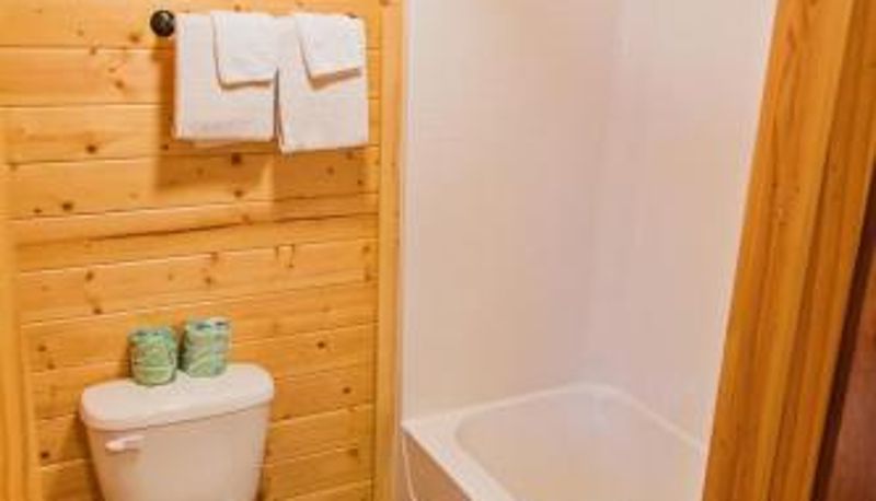 Banyo - Lone Star Lodge