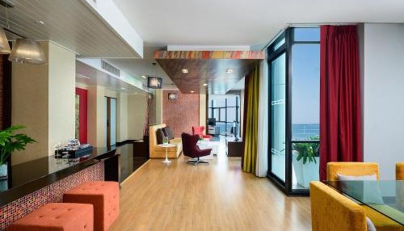 Camera - The Zign Hotel
