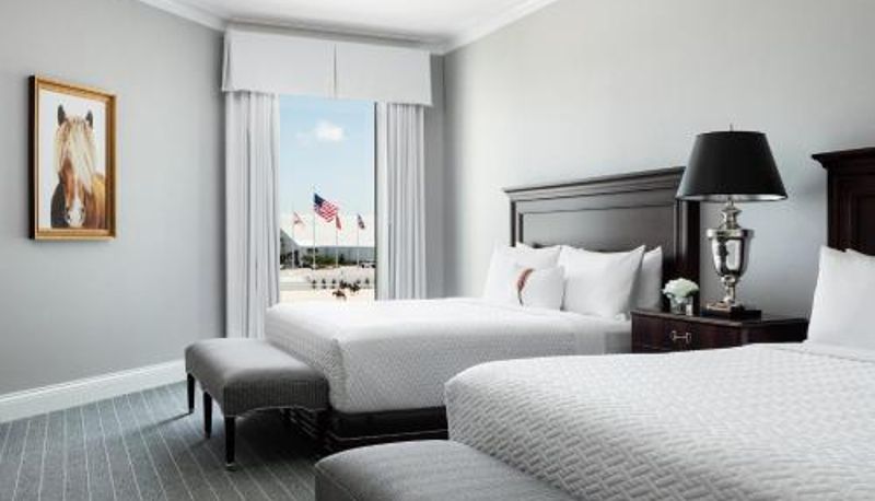 Oda - The Equestrian Hotel