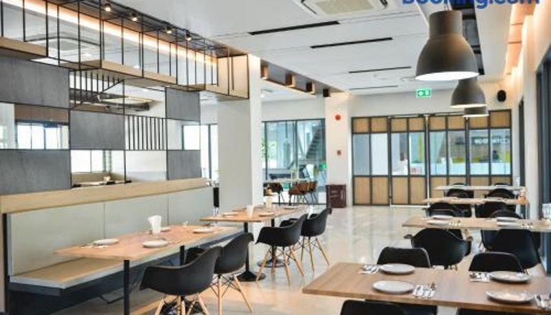 Info - 9D Sport Hotel