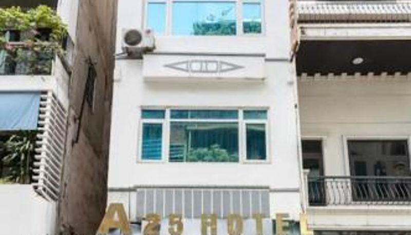 Zewnętrzna część hotelu - A25 Hotel - 80 Mai Hắc Đế