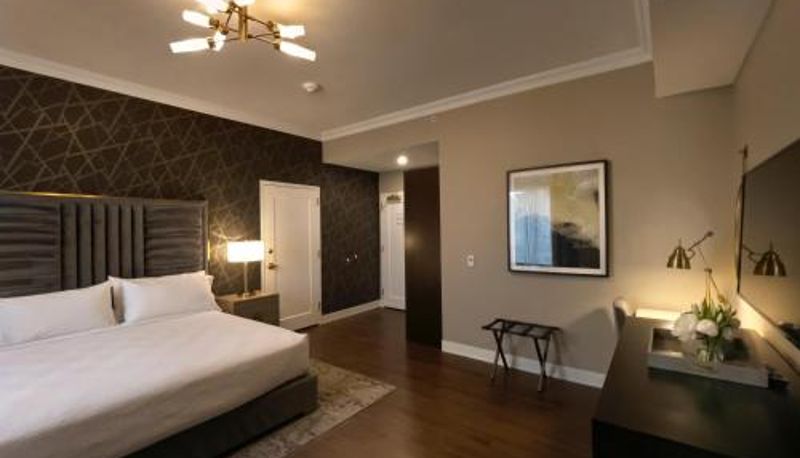 客室 - The Chateau Grande Hotel