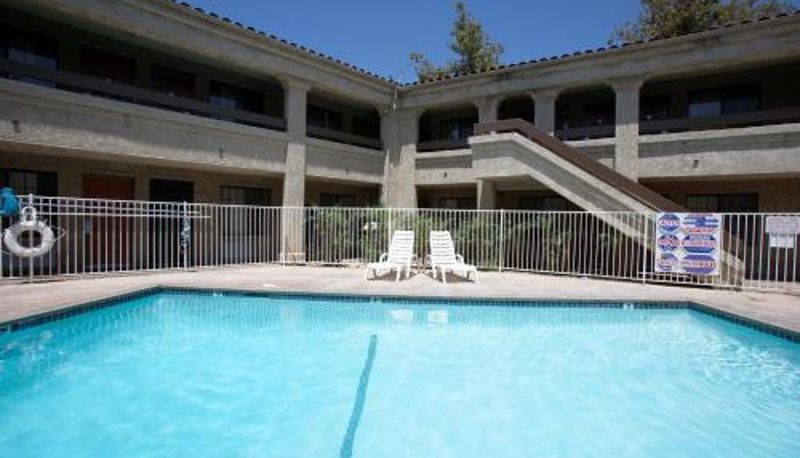 Piscine - Premier Inns Thousand Oaks