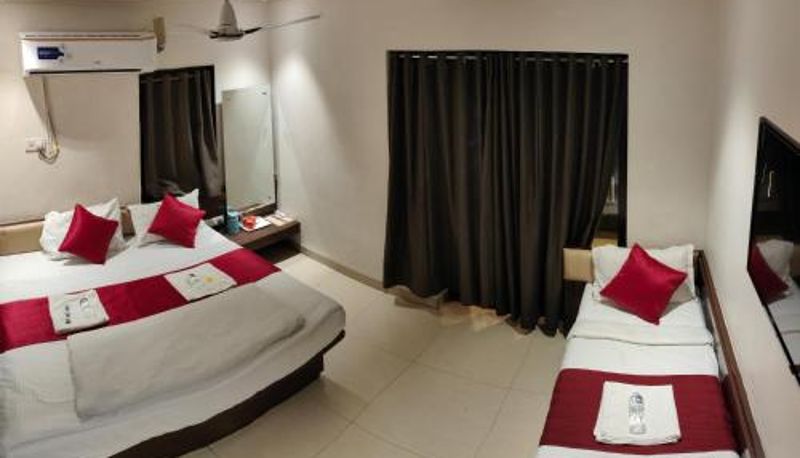 Dreibettzimmer - Hotel Anand Palace
