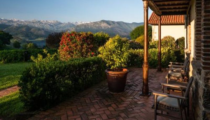 Info - La Montaña Mágica Hotel Rural