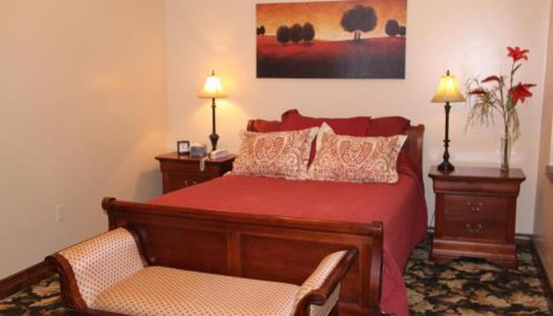 Suite - Caldwell Messenger Suites