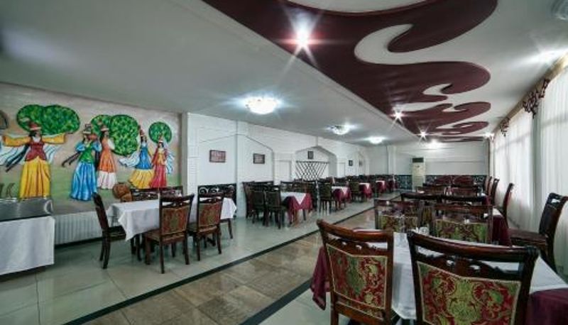 Ontbijtzaal in het restaurant - Hotel Osh-Nuru
