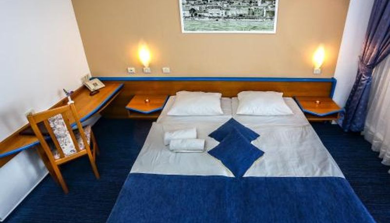 インフォメーションセンター - Hotel Dražica - Hotel Resort Dražica