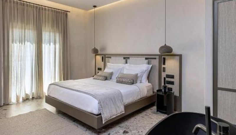 Süit - Aeonic Suites and Spa