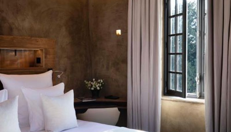 Info - Saint-Delis Hôtel & Spa - La Maison du Peintre - Relais & Châteaux