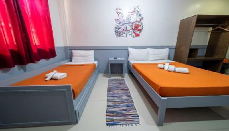 Üç kişilik oda - RedDoorz Plus @ Casa Lucia Sindalan San Fernando City Pampanga