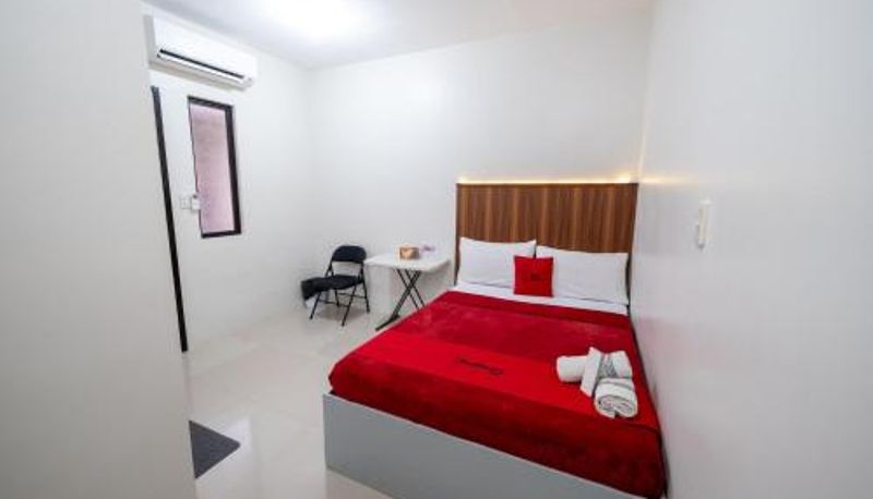 Oda - RedDoorz Plus @ Casa Lucia Sindalan San Fernando City Pampanga