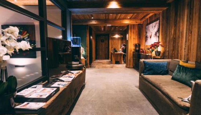 Info - Hotel MONT-BLANC VAL D'ISERE