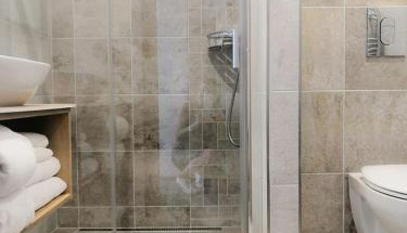 Üç kişilik oda - Hotel Adamantino