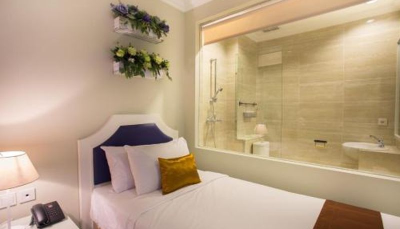 Info - Amalfi Hotel Seminyak