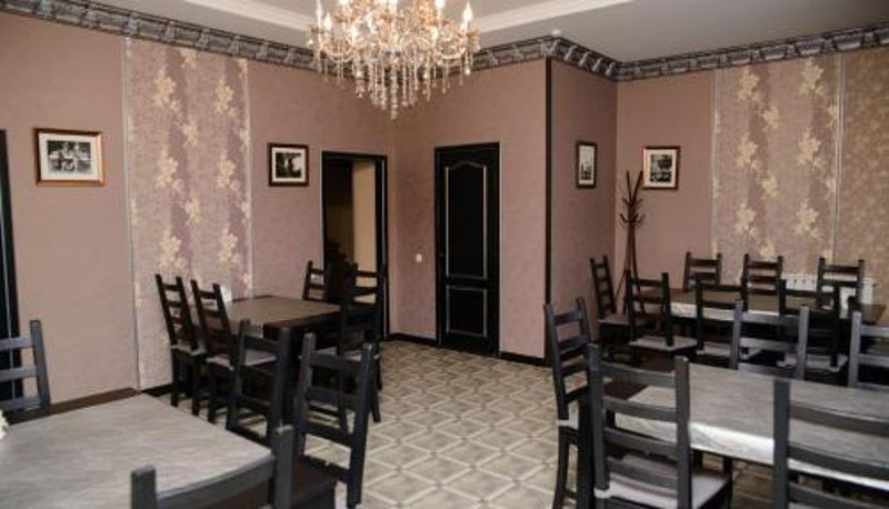 Sala prima colazione all'interno del ristorante - Hotel Hizhina