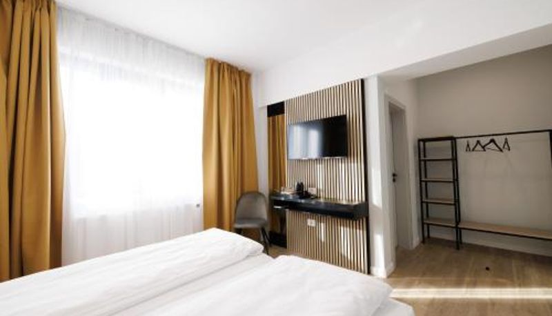 Info - Hotel Mariss