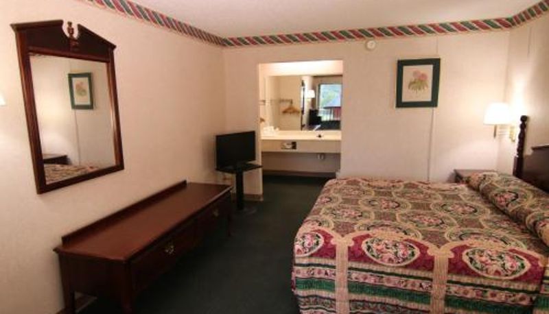 Bilgi - Executive Inn Kershaw