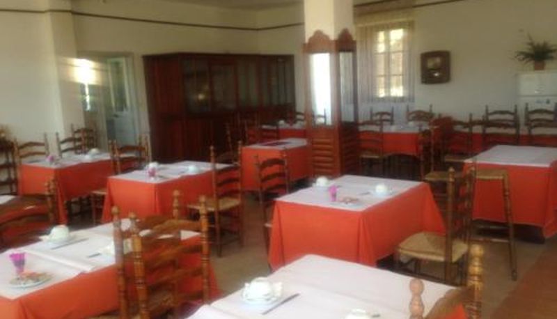 Sala prima colazione all'interno del ristorante - Hotel Les Calanques