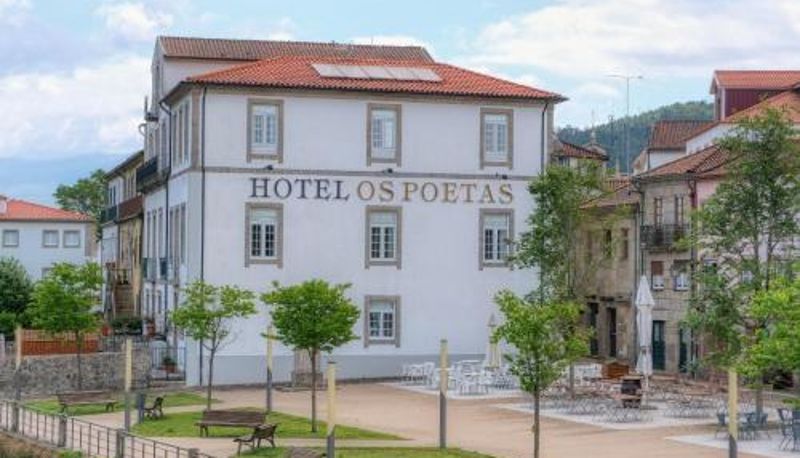 Pokój - Hotel Os Poetas