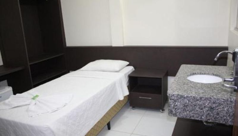 Camera - Hotel Express - Leva e busca no aeroporto grátis 24 horas