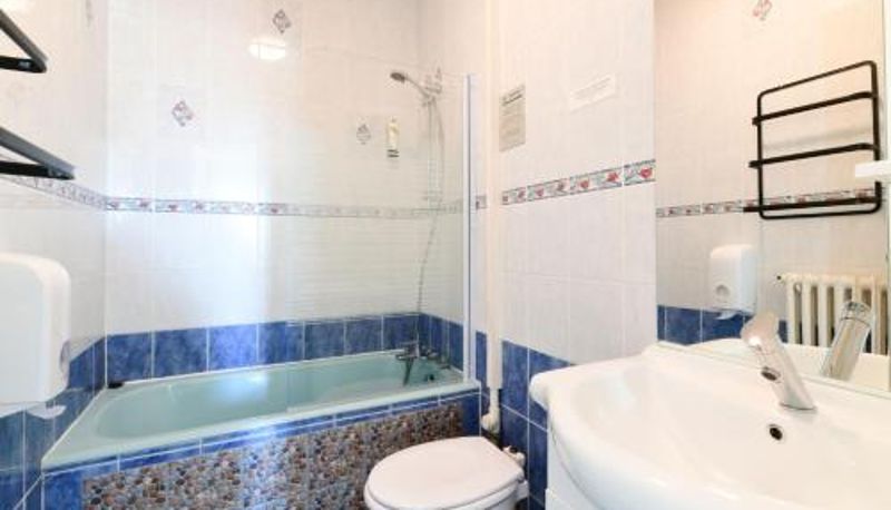 Bagno - Logis Hôtel La crémaillère